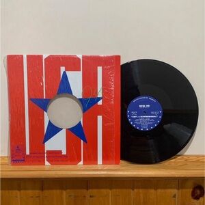 New-RO vinyl record Lp.:
United Sounds of America – USA 917
1990 Electronic